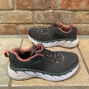 Hoka One One Gaviota 2 - Women’s Size 8